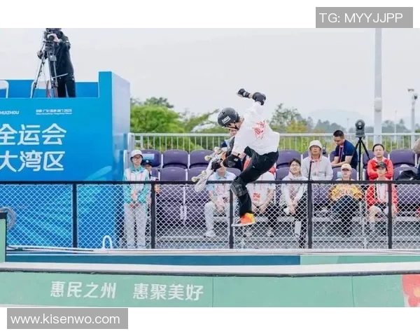 武汉滑板队与西安滑板队赛后复盘探讨灵活性表现与战术调整