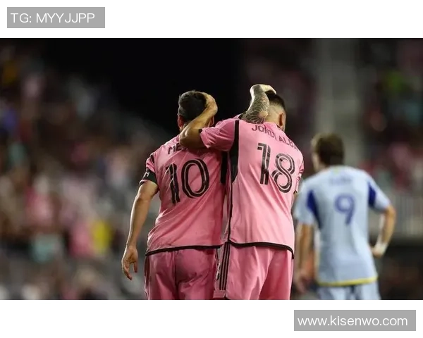 足球明星退役引发热议球迷情感交织回忆与期待共存 足球明星退役引发热议球迷情感交织回忆与期待共存